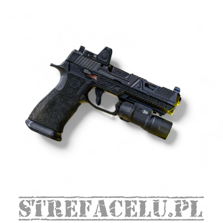 Latarka Cloud Defensive EPL Duty - Black